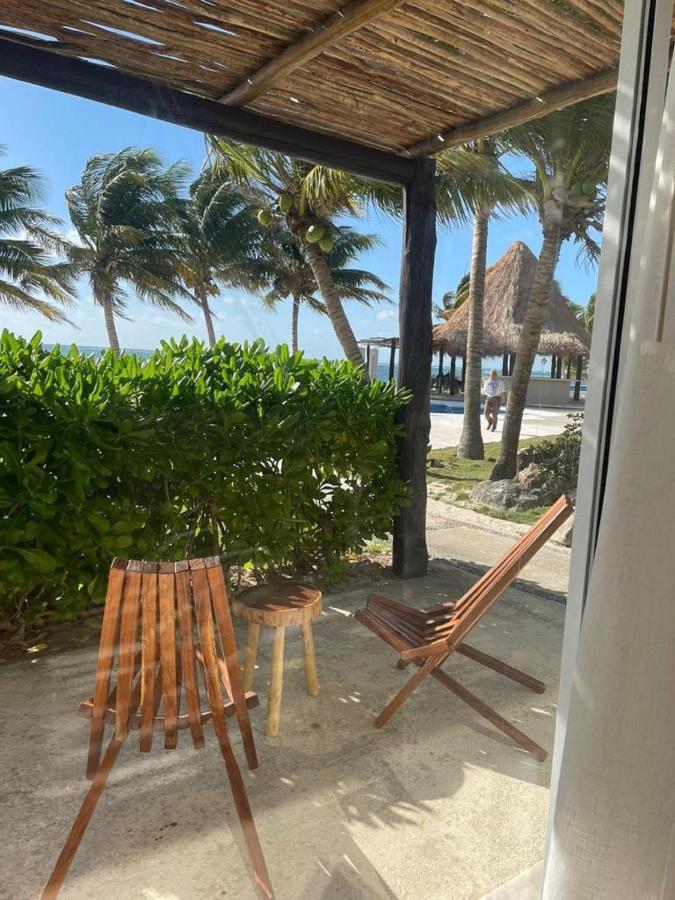 Quarto com Cama King-size e Vista do Mar