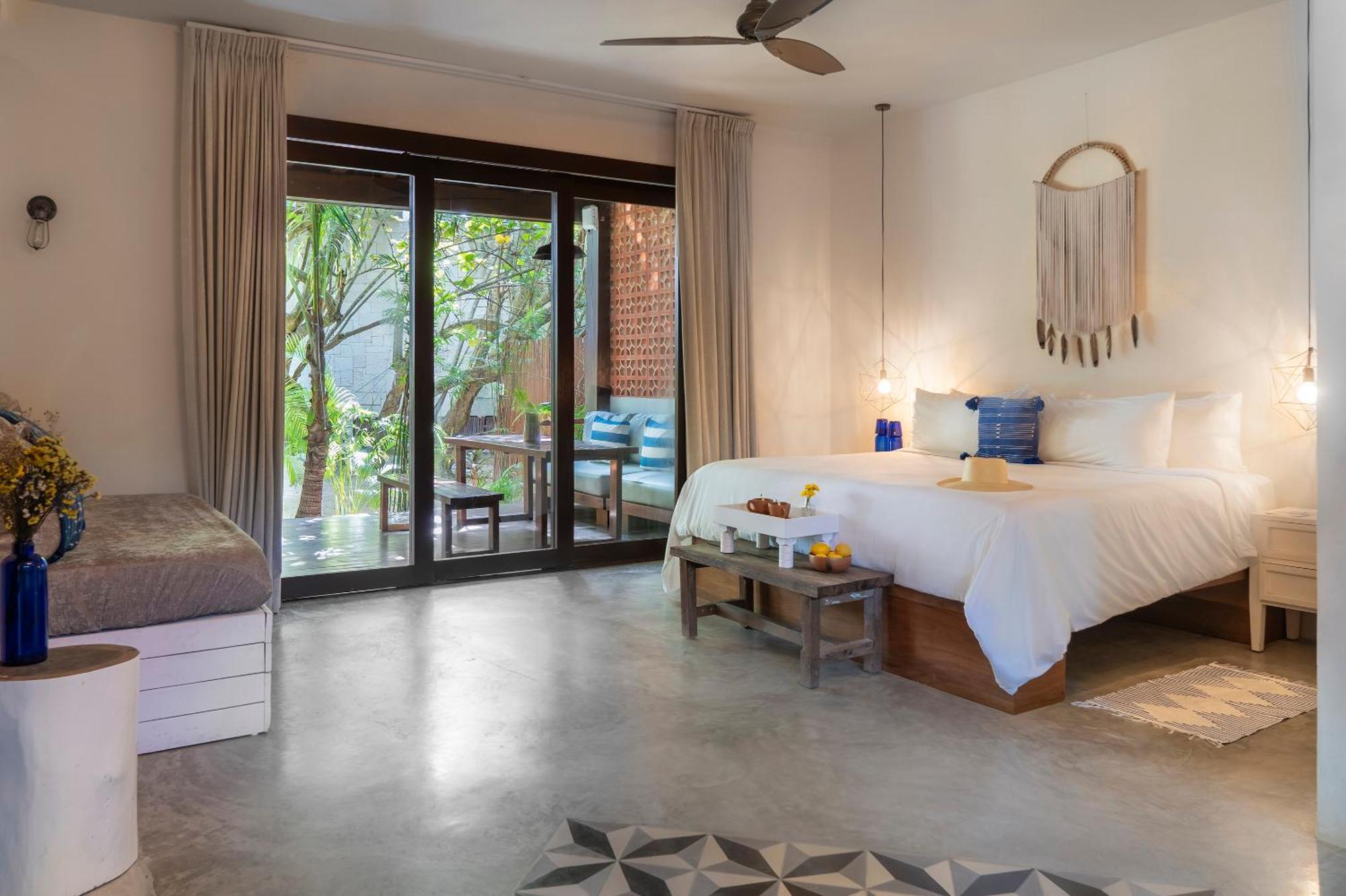 Ground Floor Master Suite,1717103208:JPEG