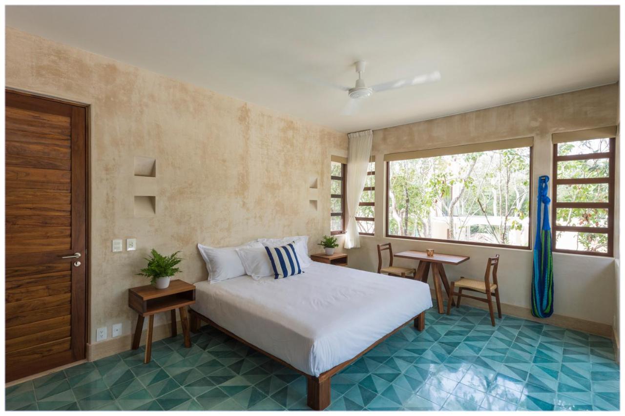 Hideaway Royal Suite