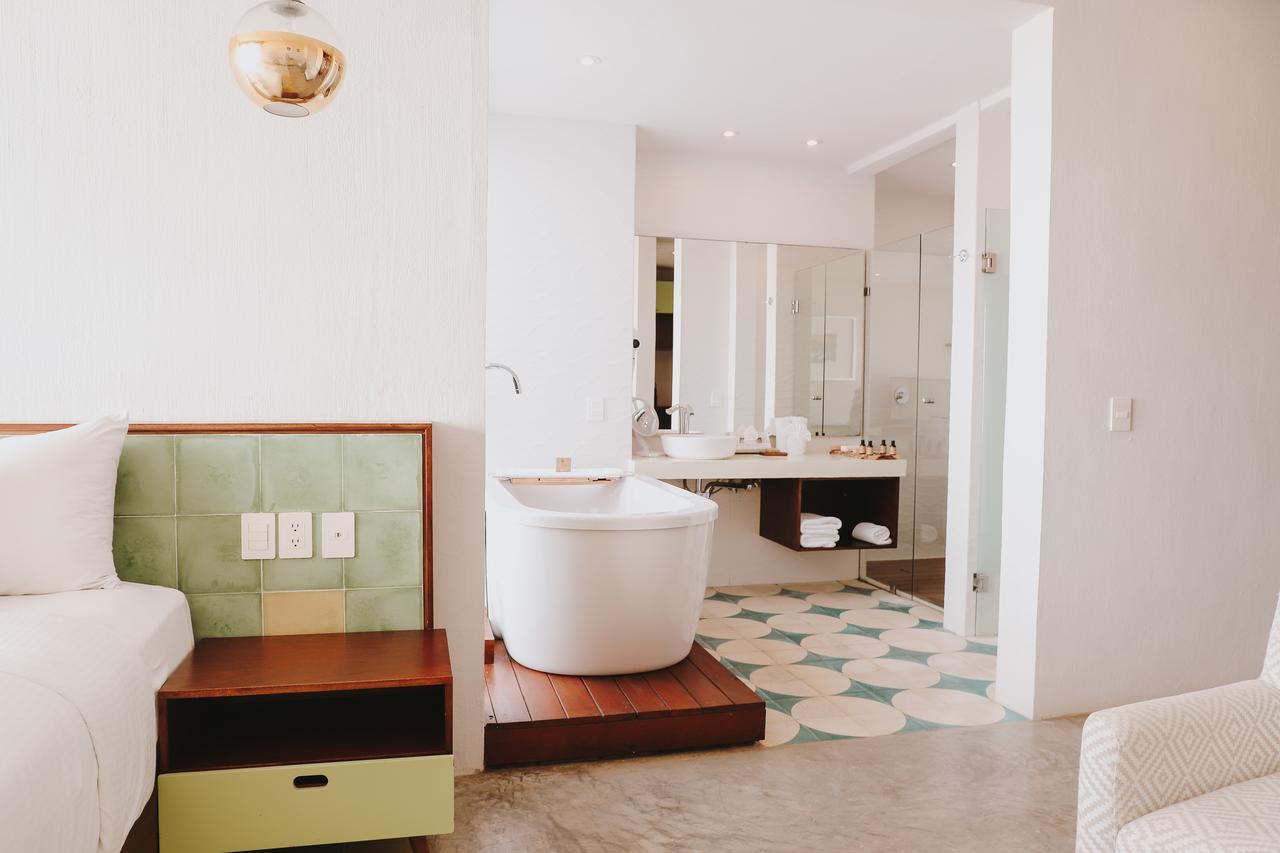 Master Suite Ocean View and Plunge Pool