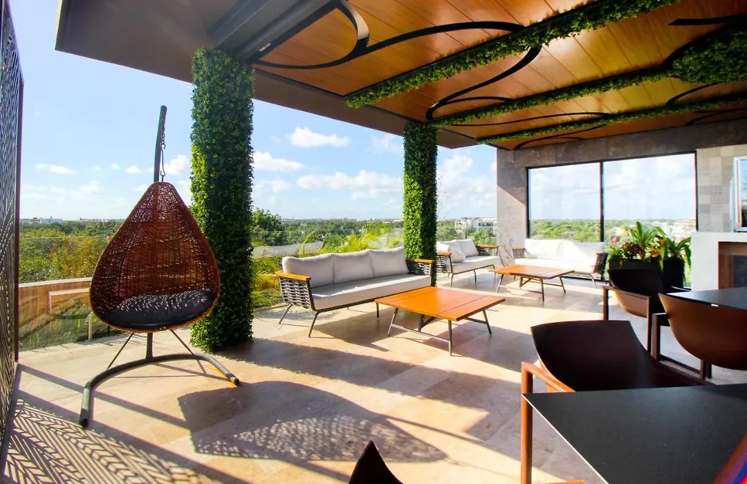 Menesse Tulum #327, Downtown-1