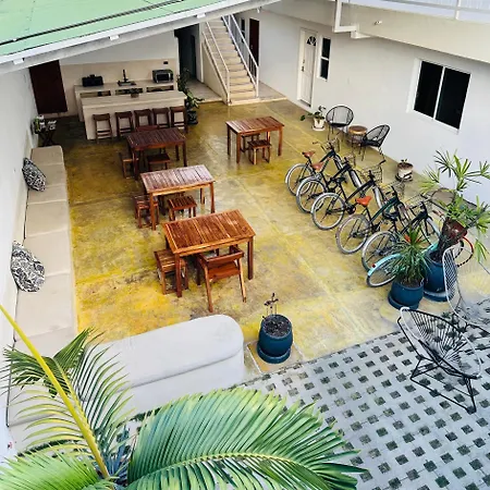 Freelance Hostel-2